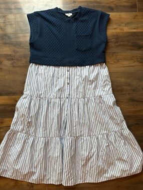 Entro Navy Stripe Tiered Dress L Textured Top Coastal Grandma Chic